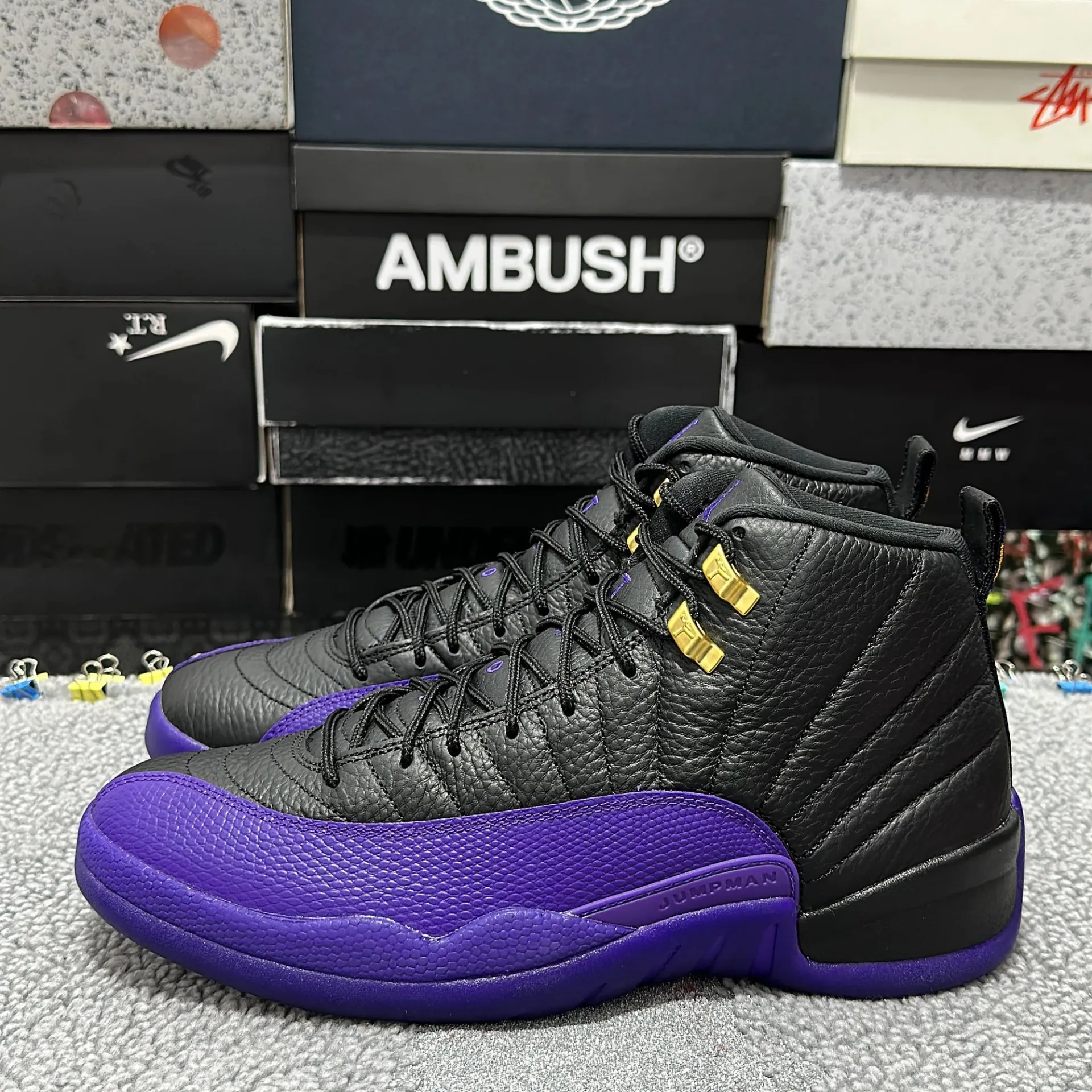 海外 8/12 発売予定！ナイキ エア ジョーダン 12 “レイカーズ/ブラック/フィールドパープル” (NIKE AIR JORDAN 12 “Lakers/Black/Field Purple”) [CT8013-057]