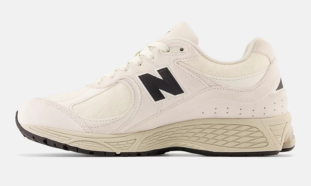 【国内 2/3 発売】New Balance M2002 RSW “White Fur” (ニューバランス)