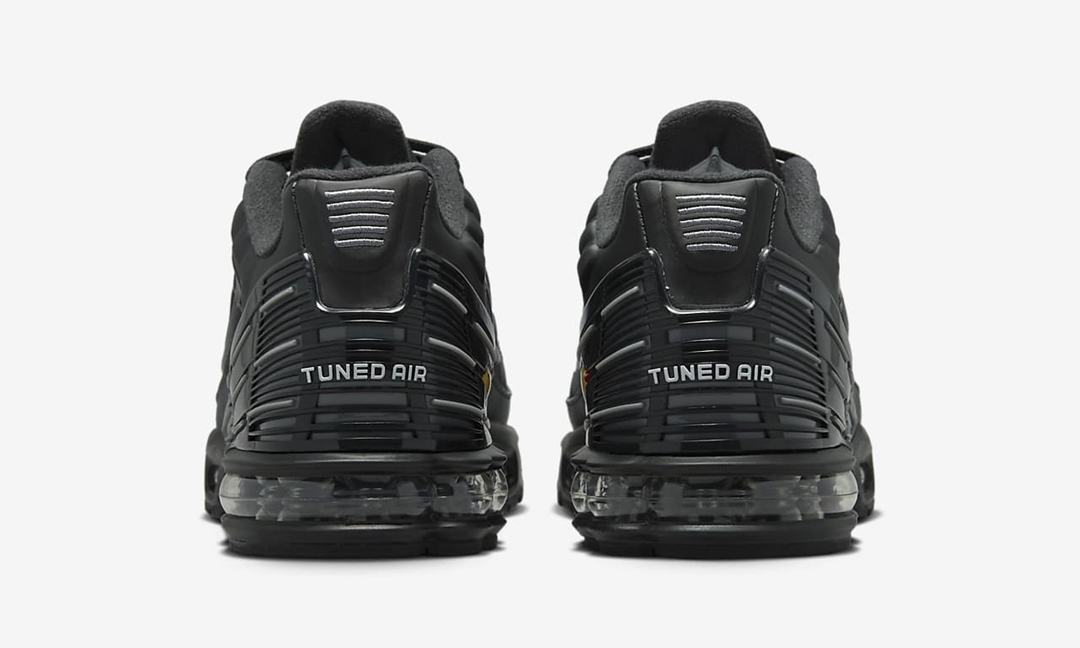 海外発売！ナイキ エア マックス プラス 3 “ブラック/スモークグレー/ホワイト” (NIKE AIR MAX PLUS 3 “Black/Smoke Grey/White”) [FD0659-001]