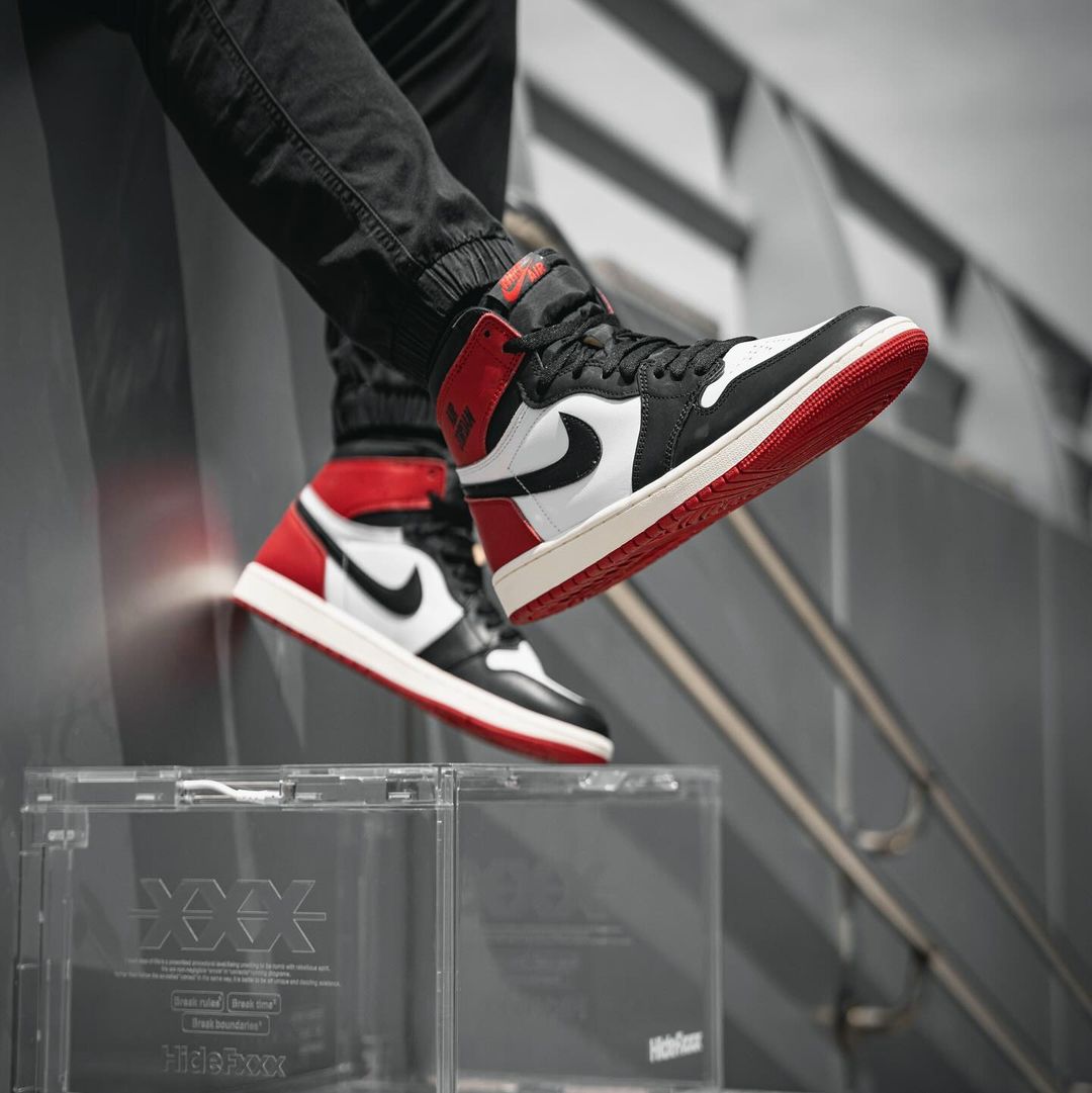 【2024年 10/18 発売予定】ナイキ エア ジョーダン 1 ハイ OG “リイマジンド/ブラックトゥ” (NIKE AIR JORDAN 1 HIGH OG “Reimagined/Black Toe”) [DZ5485-106]