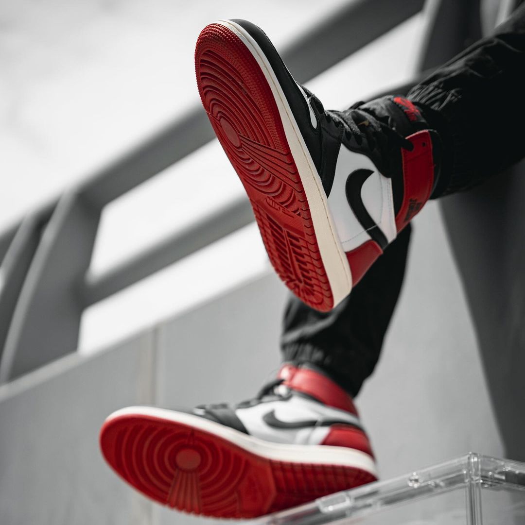 【国内 2025年 2/15 発売】ナイキ エア ジョーダン 1 ハイ OG “リイマジンド/ブラックトゥ” (NIKE AIR JORDAN 1 HIGH OG “Reimagined/Black Toe”) [DZ5485-106]