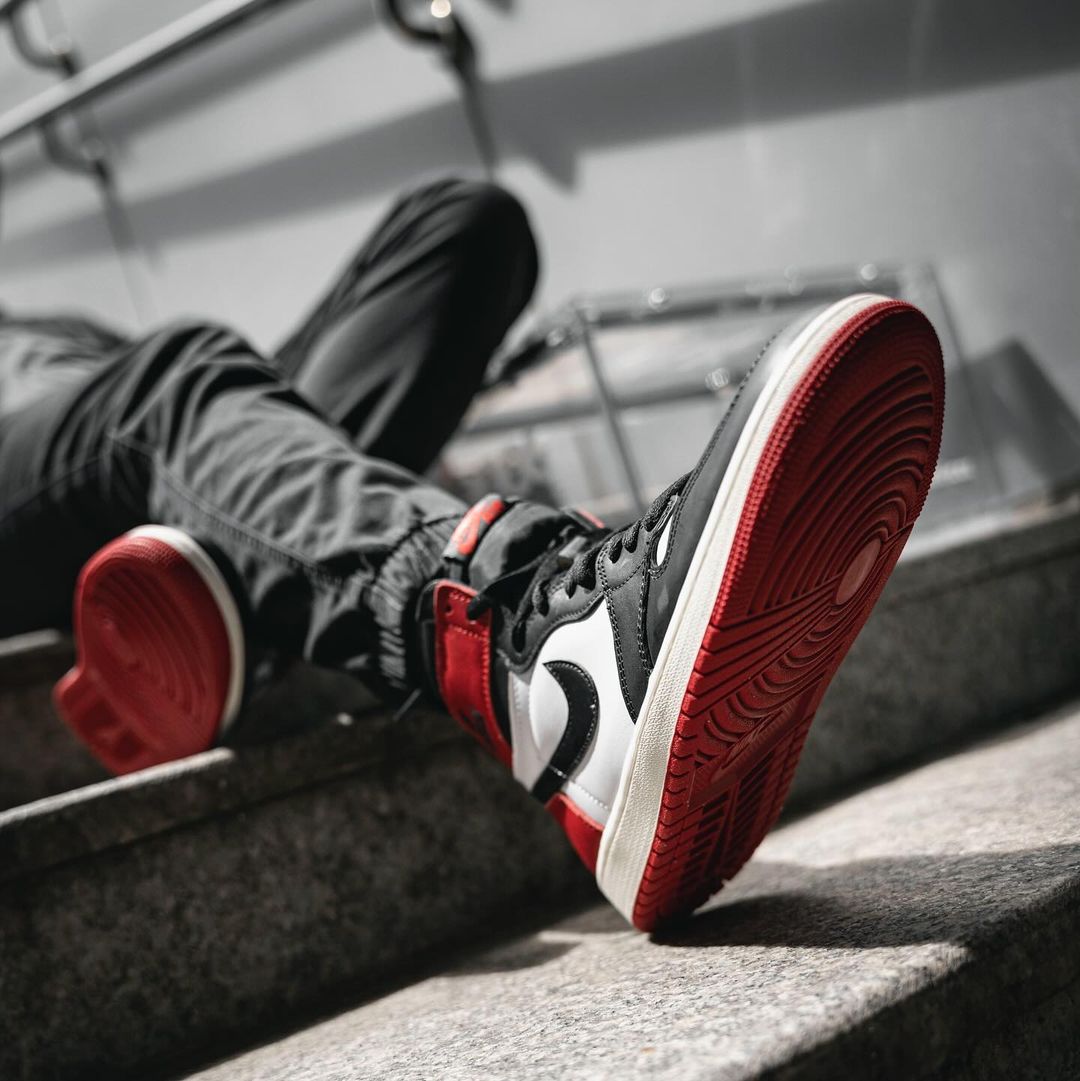 【国内 2025年 2/15 発売】ナイキ エア ジョーダン 1 ハイ OG “リイマジンド/ブラックトゥ” (NIKE AIR JORDAN 1 HIGH OG “Reimagined/Black Toe”) [DZ5485-106]