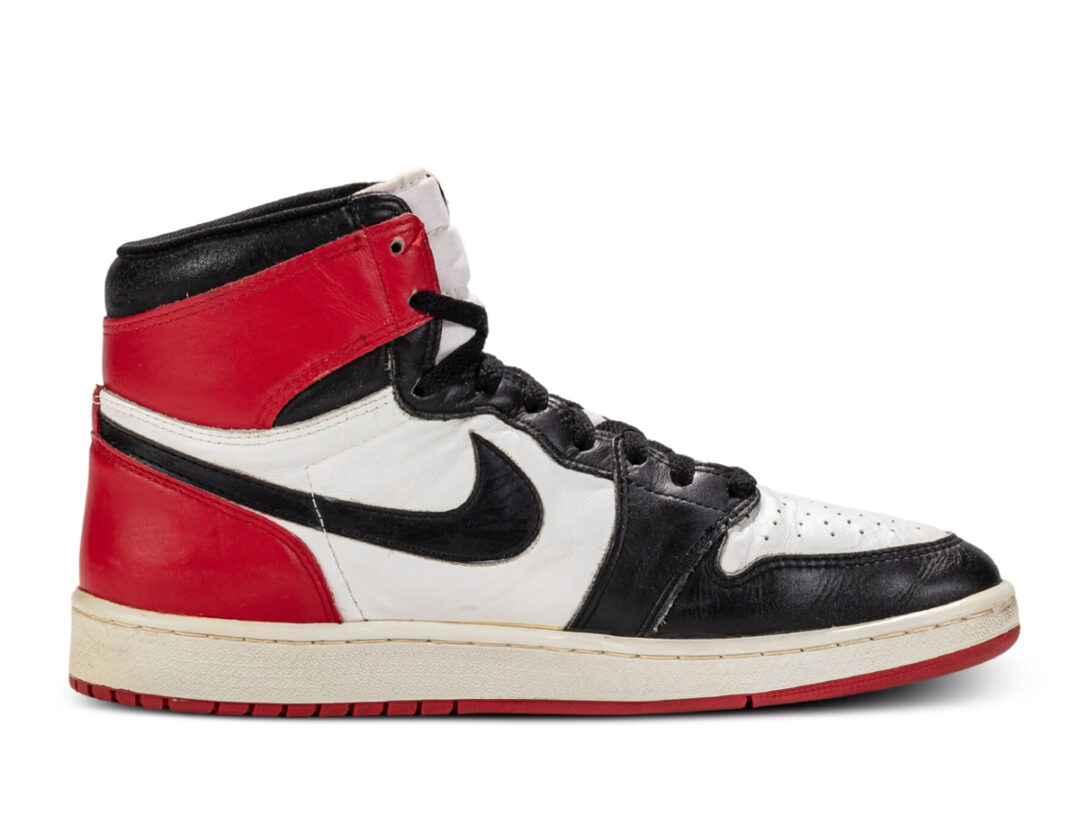 【国内 2025年 2/15 発売】ナイキ エア ジョーダン 1 ハイ OG “リイマジンド/ブラックトゥ” (NIKE AIR JORDAN 1 HIGH OG “Reimagined/Black Toe”) [DZ5485-106]