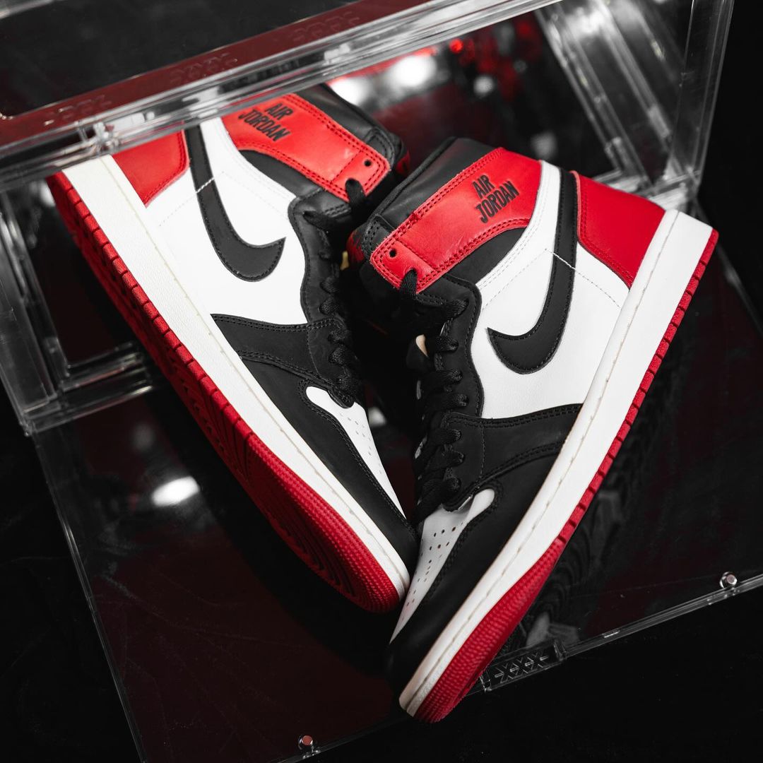 【国内 2025年 2/15 発売】ナイキ エア ジョーダン 1 ハイ OG “リイマジンド/ブラックトゥ” (NIKE AIR JORDAN 1 HIGH OG “Reimagined/Black Toe”) [DZ5485-106]