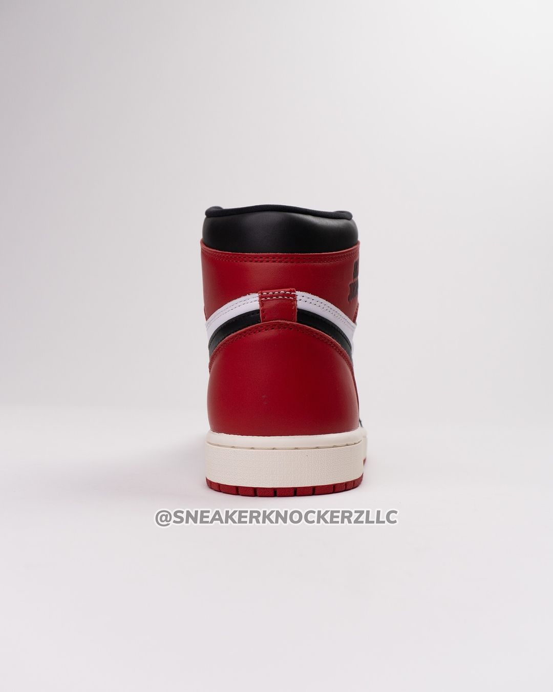 【国内 2025年 2/15 発売】ナイキ エア ジョーダン 1 ハイ OG “リイマジンド/ブラックトゥ” (NIKE AIR JORDAN 1 HIGH OG “Reimagined/Black Toe”) [DZ5485-106]