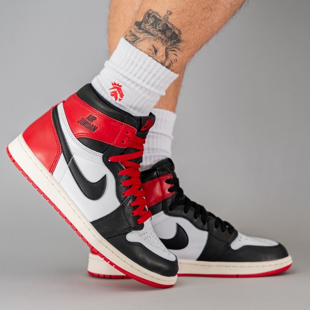 【国内 2025年 2/15 発売】ナイキ エア ジョーダン 1 ハイ OG “リイマジンド/ブラックトゥ” (NIKE AIR JORDAN 1 HIGH OG “Reimagined/Black Toe”) [DZ5485-106]
