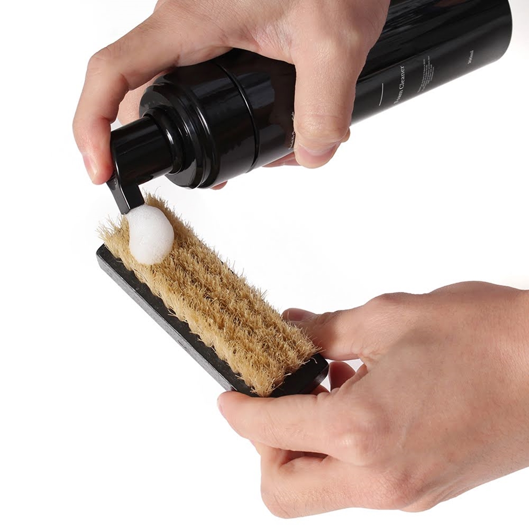 KicksWrapから水不要のスニーカークリーナー「Foam Shoe Care Kit / Foam Cleaner 200ml」が12/31 20:00~新発売 (キックスラップ)