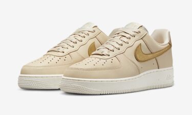 2022年 発売予定！ナイキ ウィメンズ エア フォース 1 07 ロー “ゴールドスウッシュ/ベージュ” (NIKE WMNS AIR FORCE 1 07 LOW “Gold Swoosh/Beige”) [DQ7569-102]