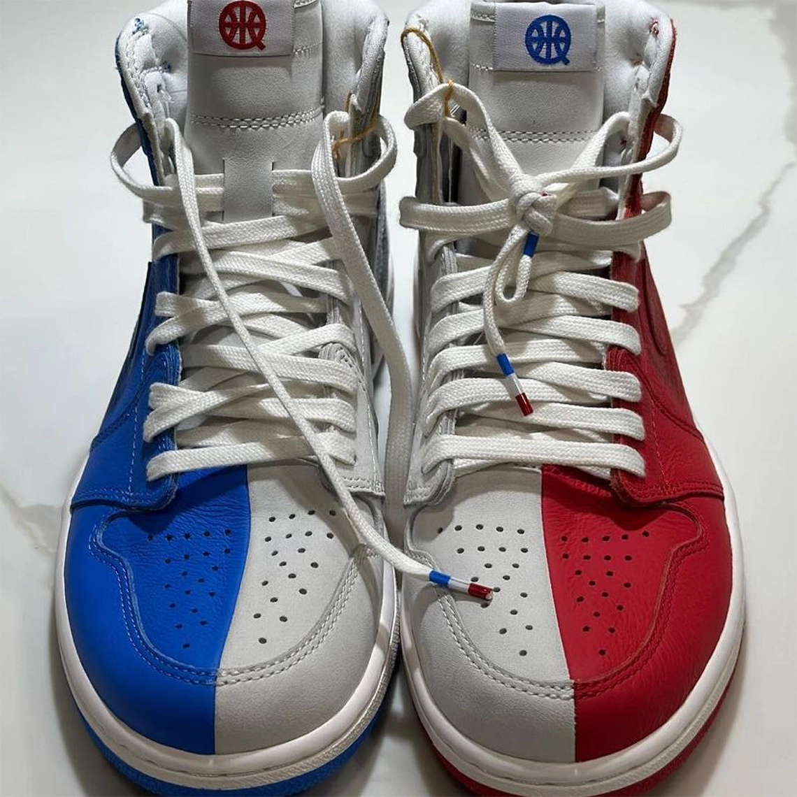 【サンプル】ナイキ エア ジョーダン 1 ハイ OG “クアイ 54” 2022 ホワイト/ブルー/レッド (NIKE AIR JORDAN 1 HIGH OG “Quai 54” White/Blue/Red”)