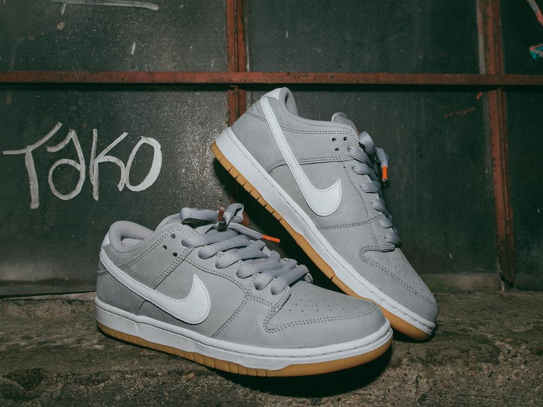 NIKE SB DUNK HIGH  ダンク　オレンジレーベル　ダークグレー