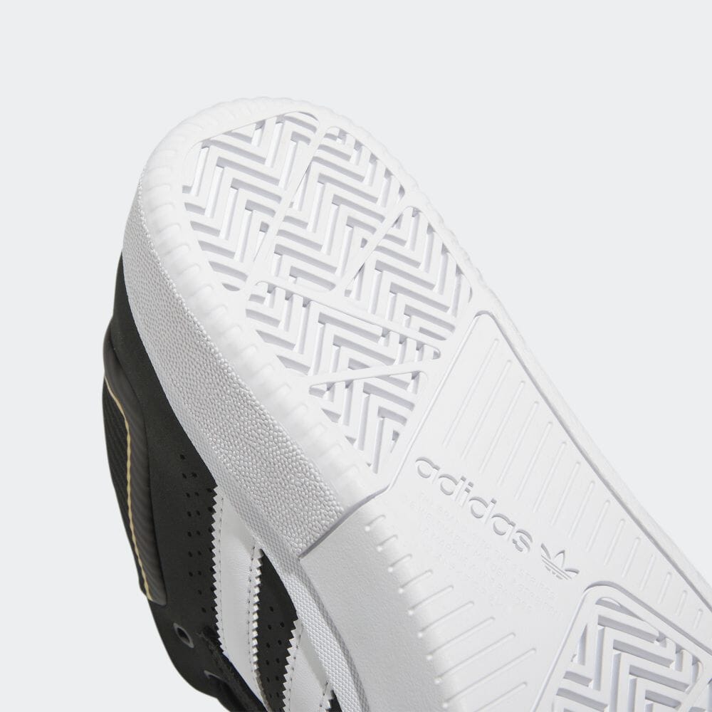 【国内 12/23 発売】adidas Skateboarding TYSHAWN “Black/White/Gold” (タイショーン・ジョーンズ アディダス スケートボーディング “コアブラック/フットウェアホワイト/ゴールドメタリック”) [HQ2011]
