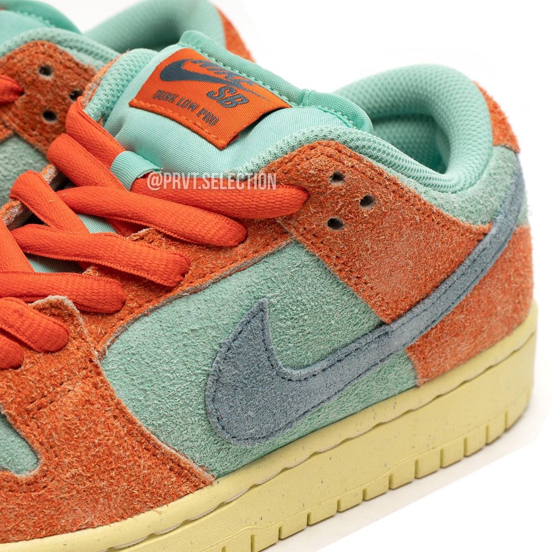 【国内 9/4 発売予定】ナイキ SB ダンク ロー プロ “オレンジ/エメラルドライズ” (NIKE SB DUNK LOW PRO “Orange and Emerald Rise”) [DV5429-800]