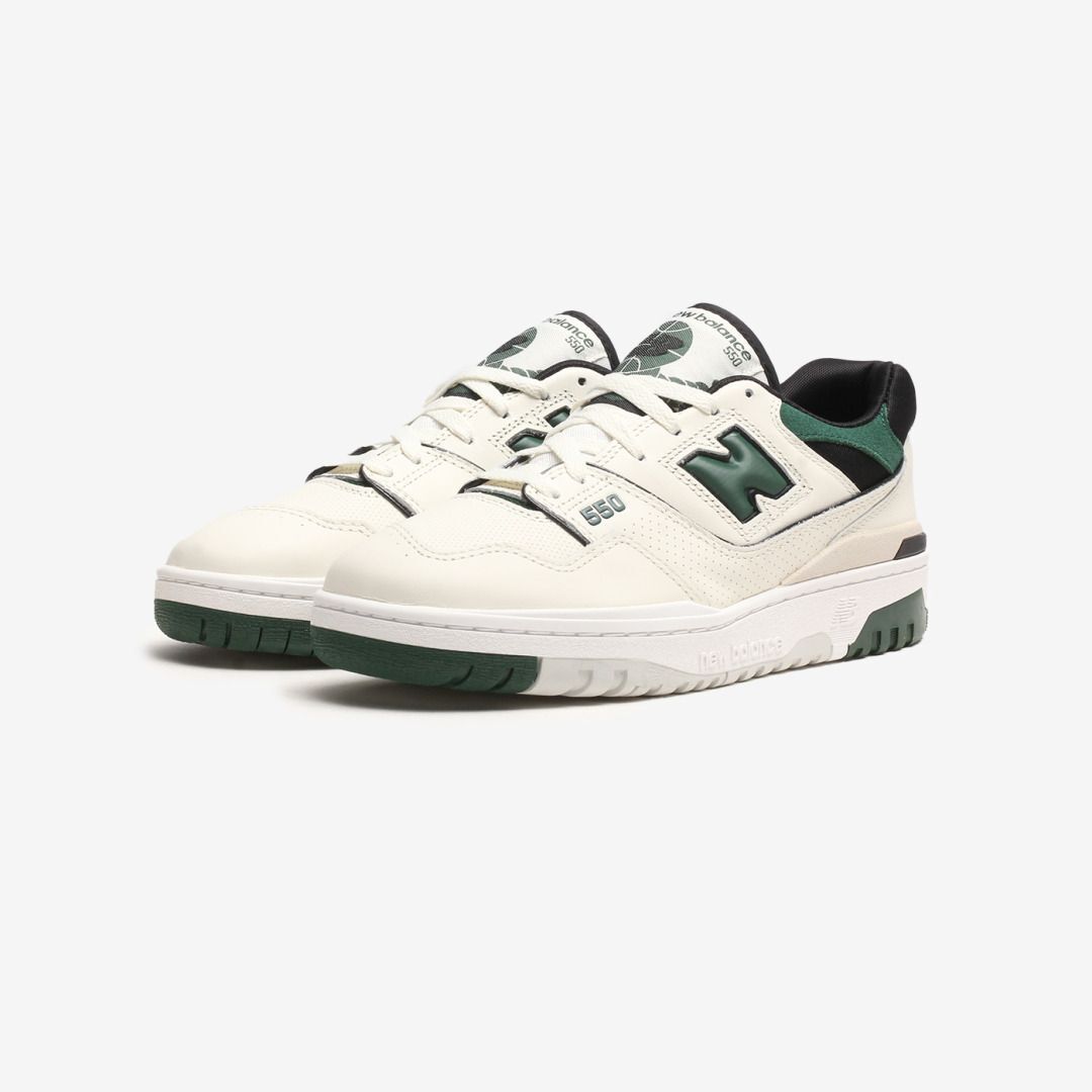 【国内 3/3 発売】New Balance BB550 VTC “Sea Salt/Pine Green” (ニューバランス)