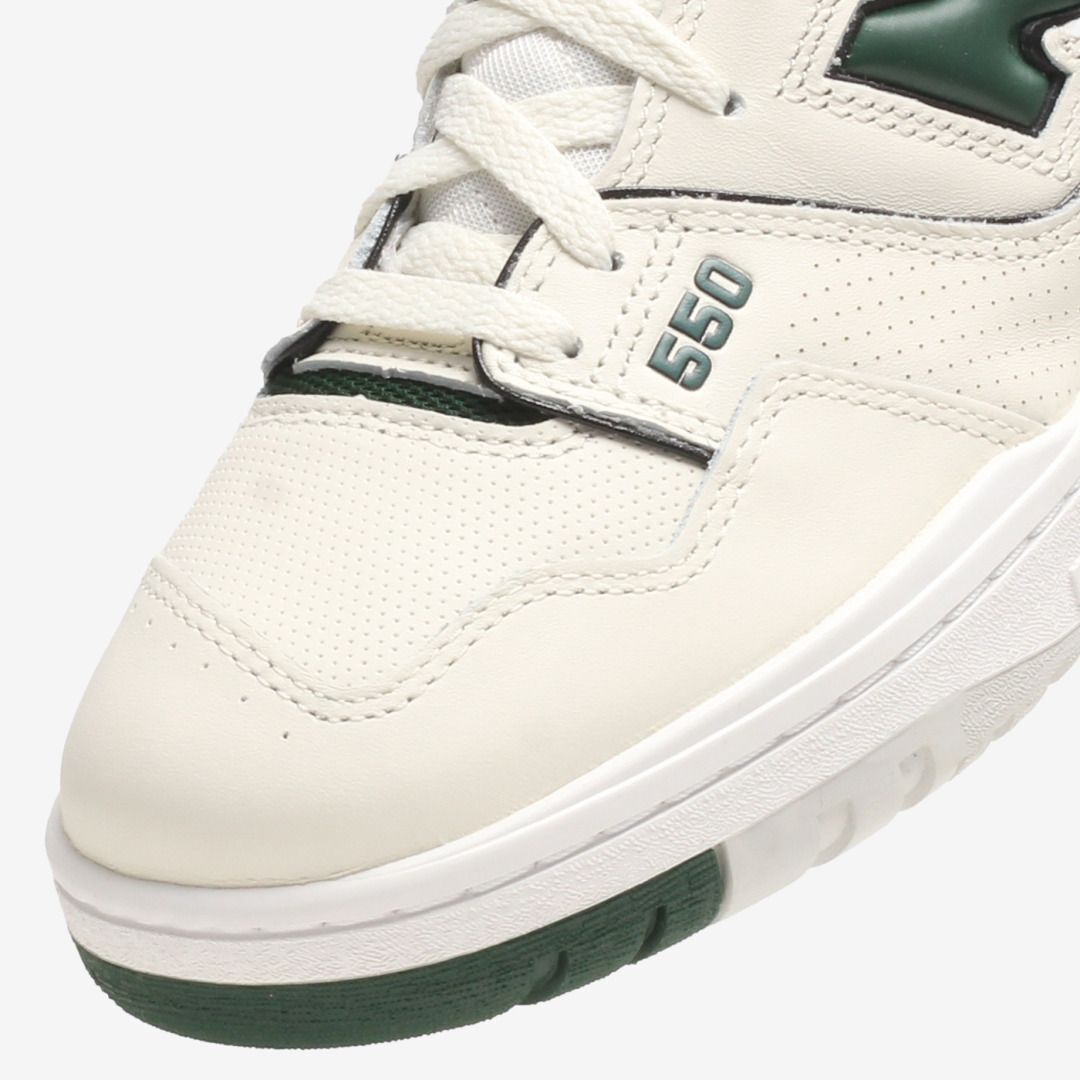 【国内 3/3 発売】New Balance BB550 VTC “Sea Salt/Pine Green” (ニューバランス)