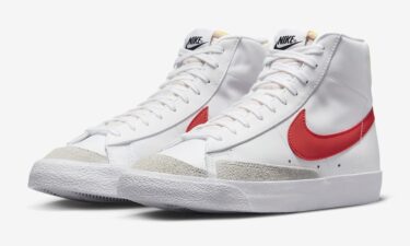 海外発売！ナイキ ブレーザー ミッド 77 ビンテージ “ホワイト/ピカンテレッド” (NIKE BLAZER MID 77 VINTAGE “White/Picante Red”) [BQ6806-122]