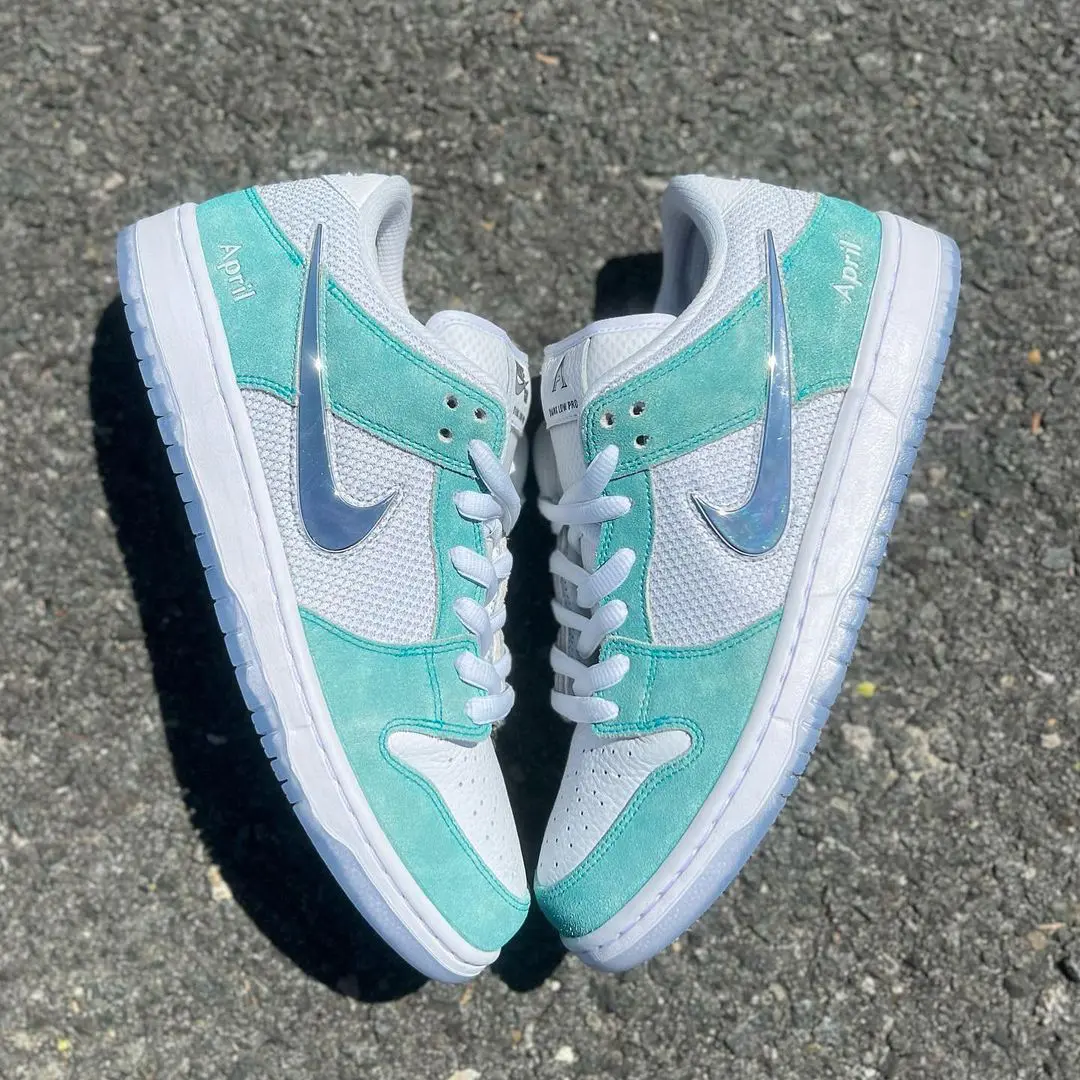 【国内 11/25、11/27 発売】April Skateboards x NIKE SB DUNK LOW “Turbo Green/Metallic Silver” (エイプリル スケートボード ナイキ SB ダンク ロー “ターボグリーン/メタリックシルバー”) [FQ8202-300/FQ8203-300/FD2562-400]