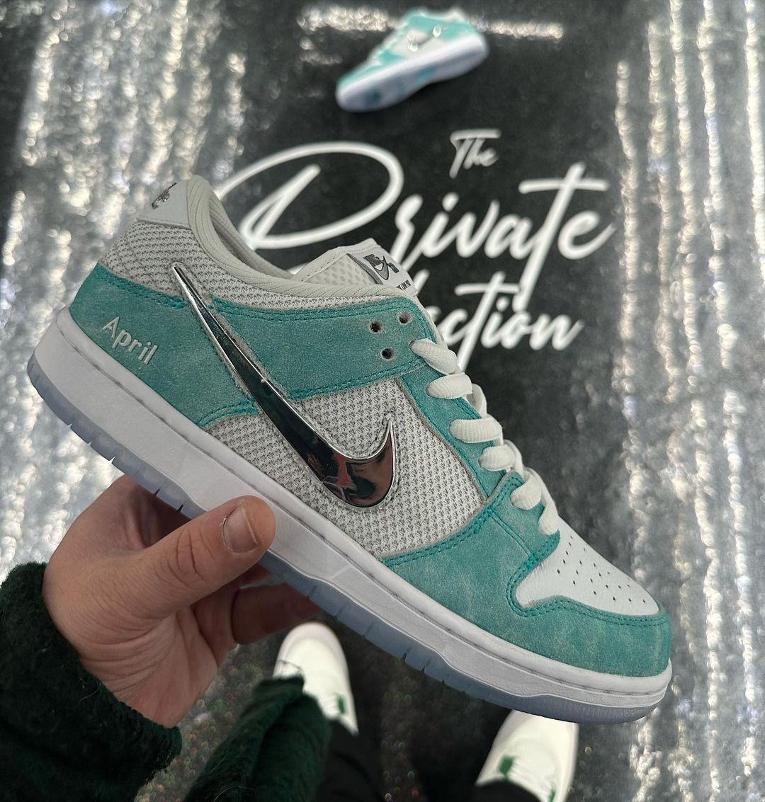 【国内 11/25、11/27 発売】April Skateboards x NIKE SB DUNK LOW “Turbo Green/Metallic Silver” (エイプリル スケートボード ナイキ SB ダンク ロー “ターボグリーン/メタリックシルバー”) [FQ8202-300/FQ8203-300/FD2562-400]