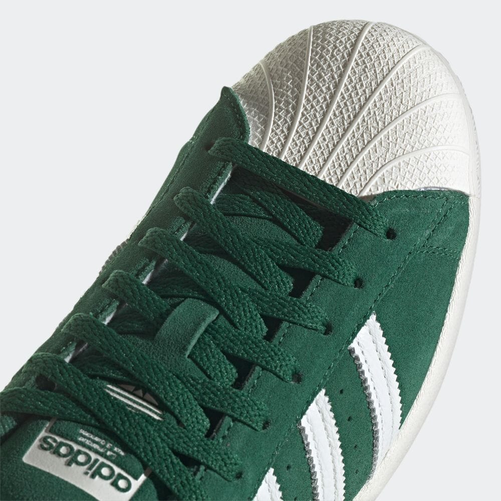【国内 2/1 発売】伝説のデイリースタイルを継承するアディダス オリジナルス スーパースター “ダークグリーン/コアホワイト” (adidas Originals SUPERSTAR “Green/White”) [IE4605]