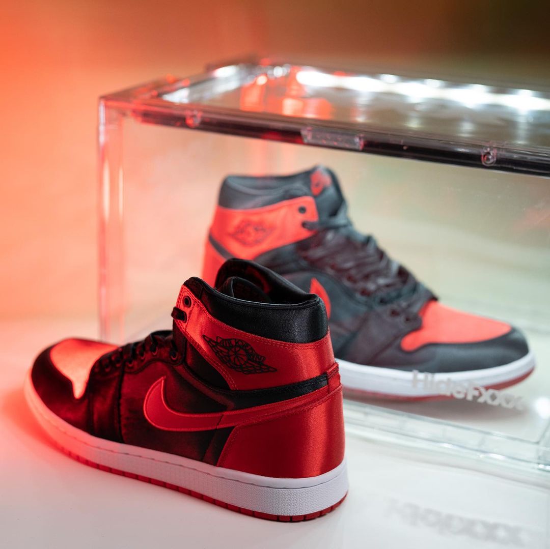 【国内 10/18 発売予定】ナイキ ウィメンズ エア ジョーダン 1 ハイ OG “サテン ブレッド” (NIKE WMNS AIR JORDAN 1 HIGH OG ”Satin Bred”) [FD4810-061]