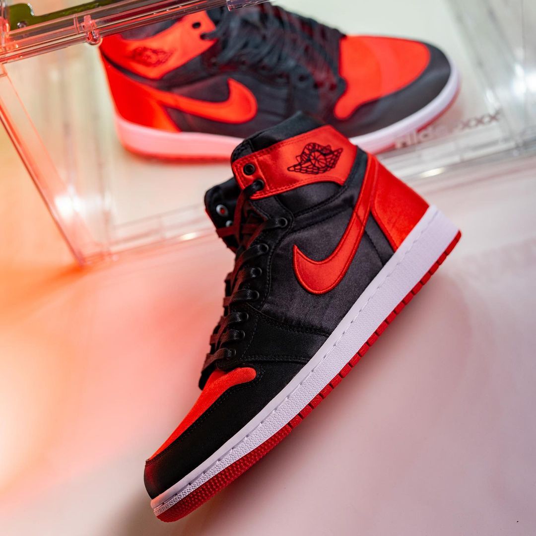 【国内 10/18 発売予定】ナイキ ウィメンズ エア ジョーダン 1 ハイ OG “サテン ブレッド” (NIKE WMNS AIR JORDAN 1 HIGH OG ”Satin Bred”) [FD4810-061]