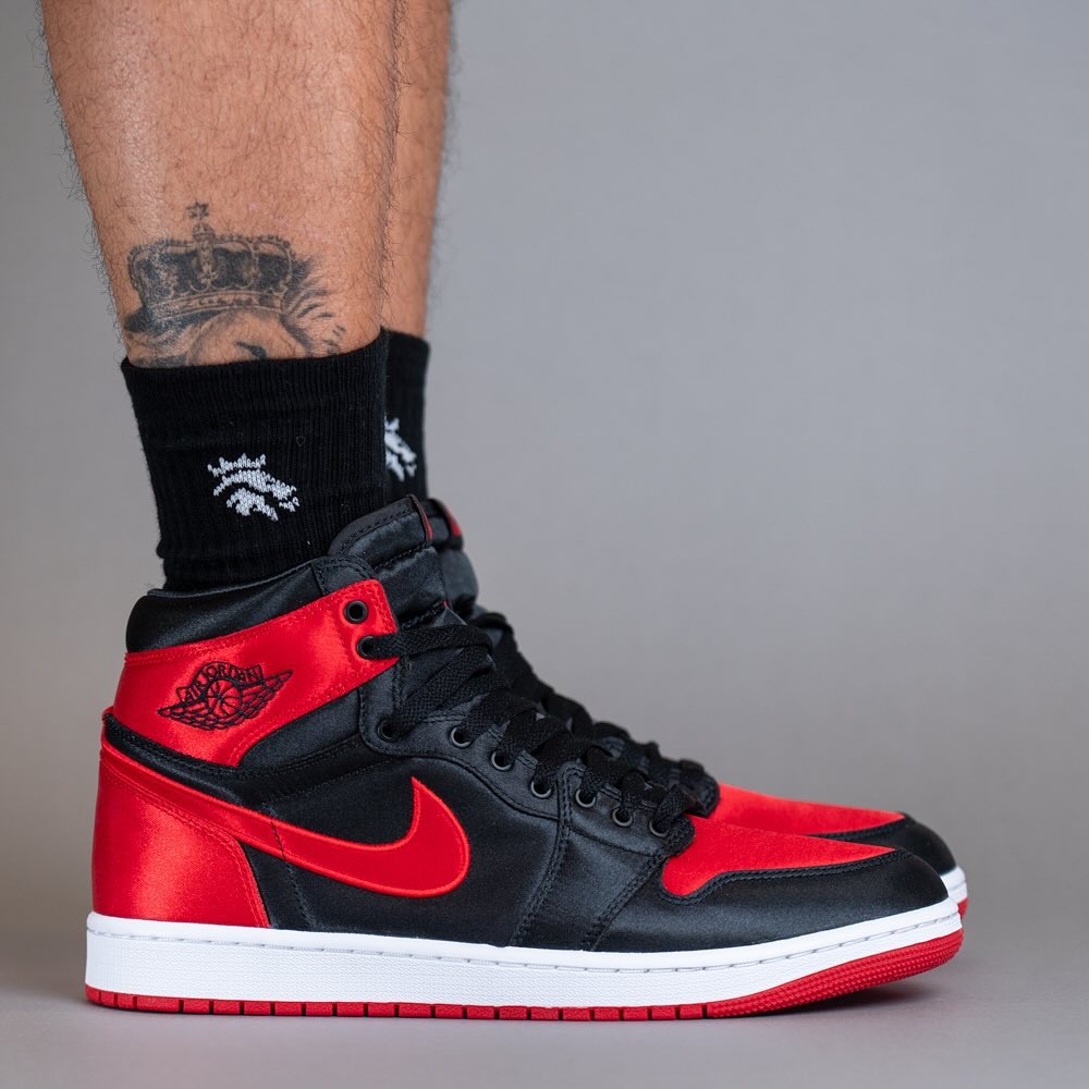 【国内 10/18 発売予定】ナイキ ウィメンズ エア ジョーダン 1 ハイ OG “サテン ブレッド” (NIKE WMNS AIR JORDAN 1 HIGH OG ”Satin Bred”) [FD4810-061]