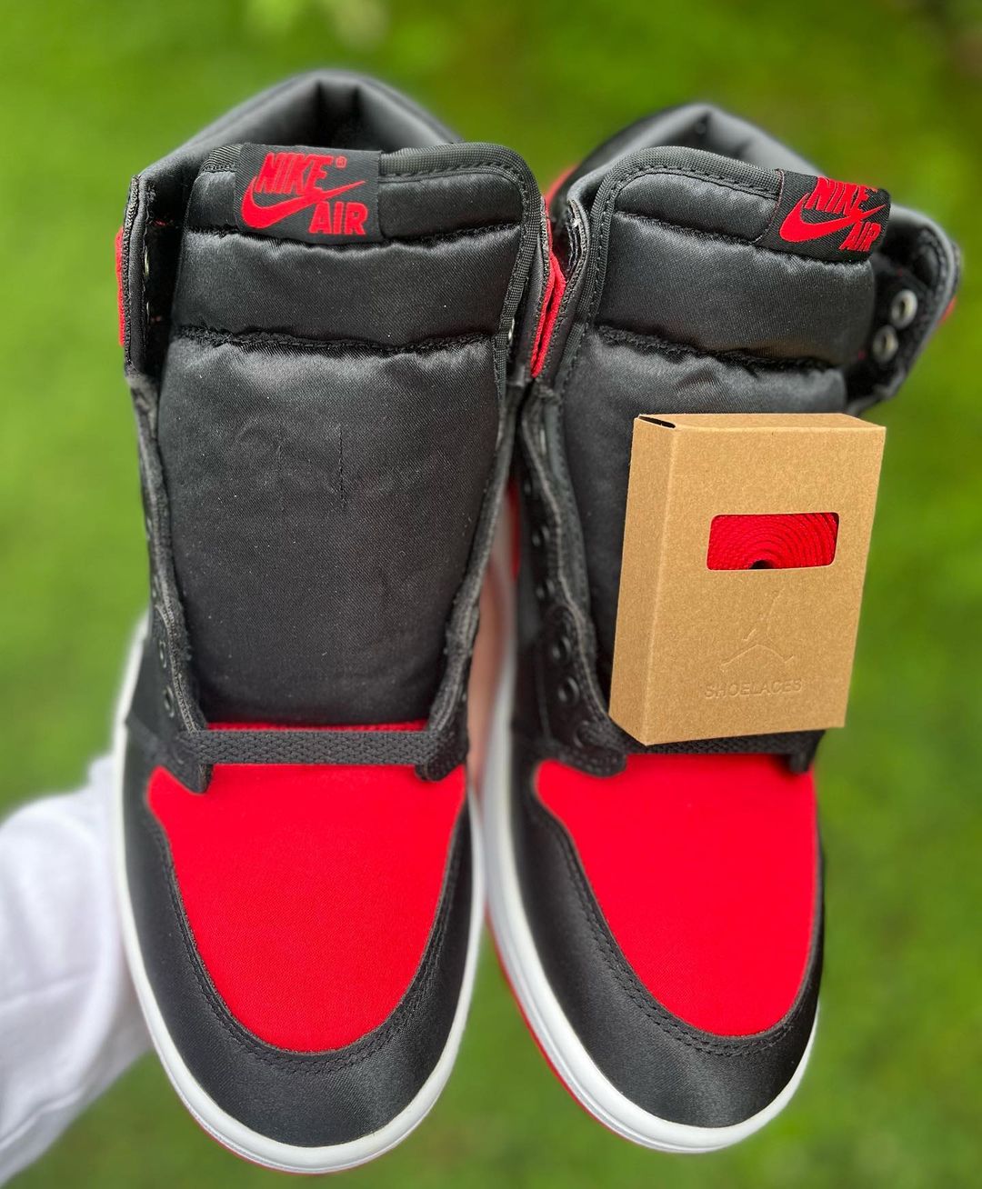 【国内 10/18 発売予定】ナイキ ウィメンズ エア ジョーダン 1 ハイ OG “サテン ブレッド” (NIKE WMNS AIR JORDAN 1 HIGH OG ”Satin Bred”) [FD4810-061]