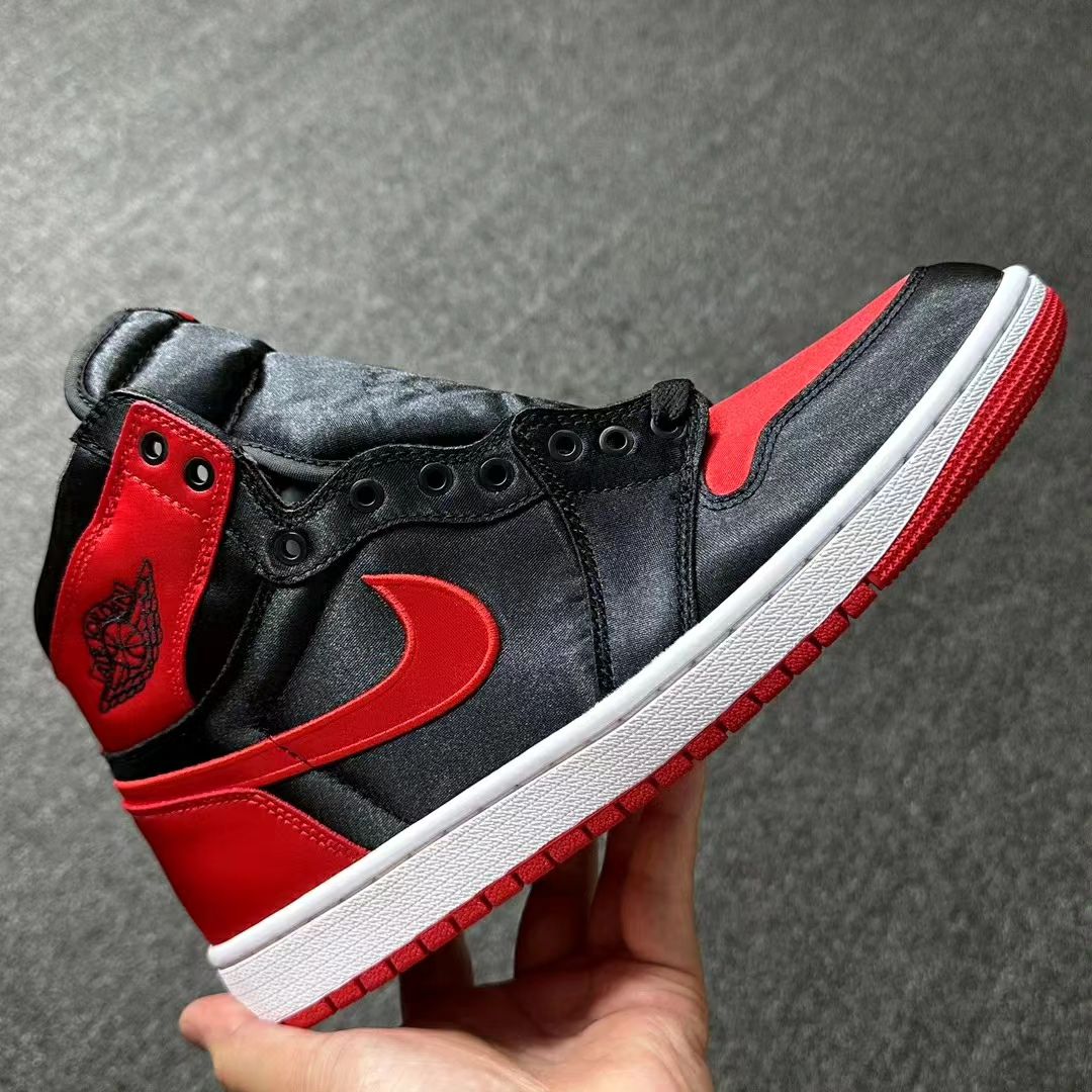 【国内 10/18 発売予定】ナイキ ウィメンズ エア ジョーダン 1 ハイ OG “サテン ブレッド” (NIKE WMNS AIR JORDAN 1 HIGH OG ”Satin Bred”) [FD4810-061]