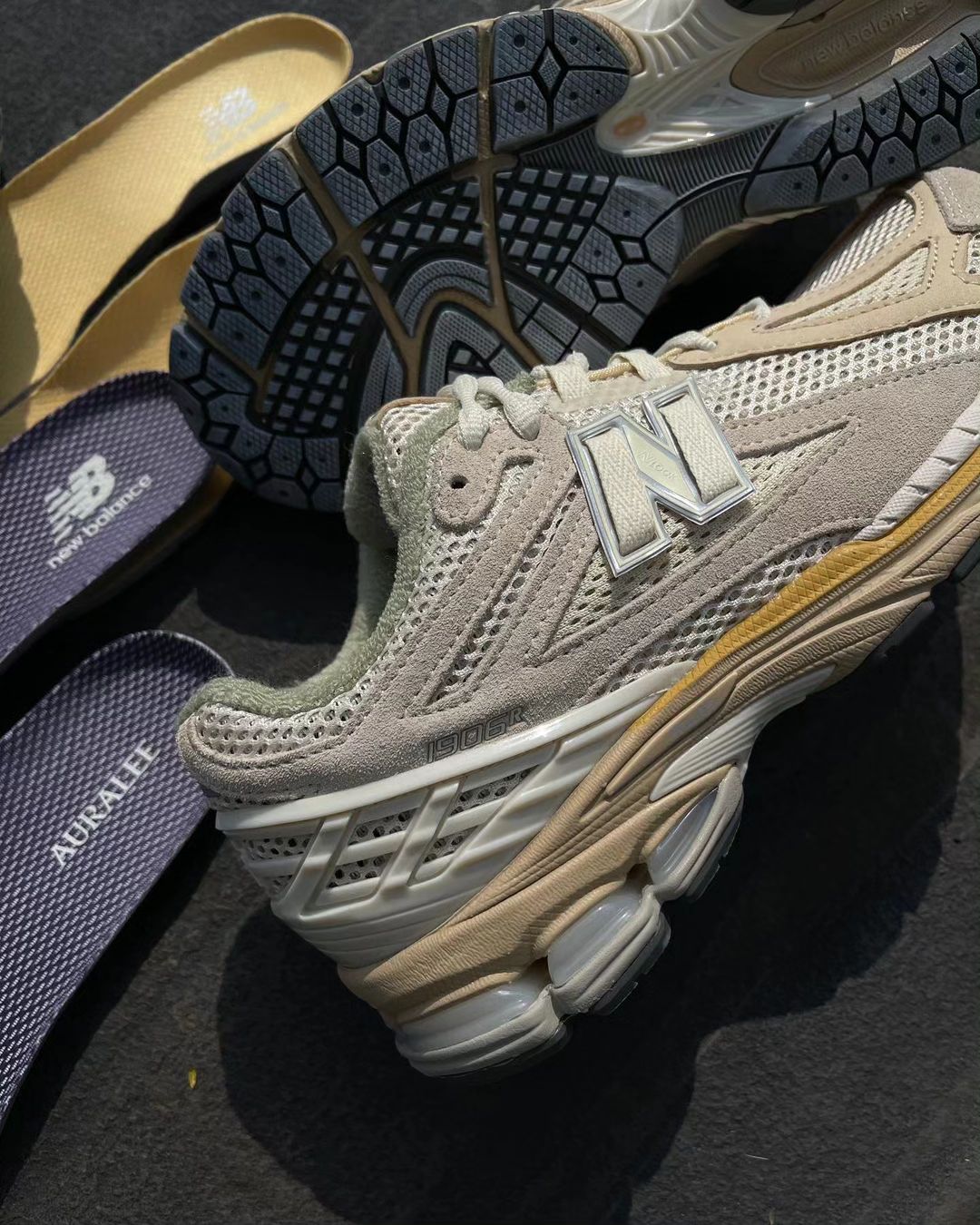 【国内 10/11 発売】AURALEE × New Balance M1906 RAU/RAL (オーラリー ニューバランス)