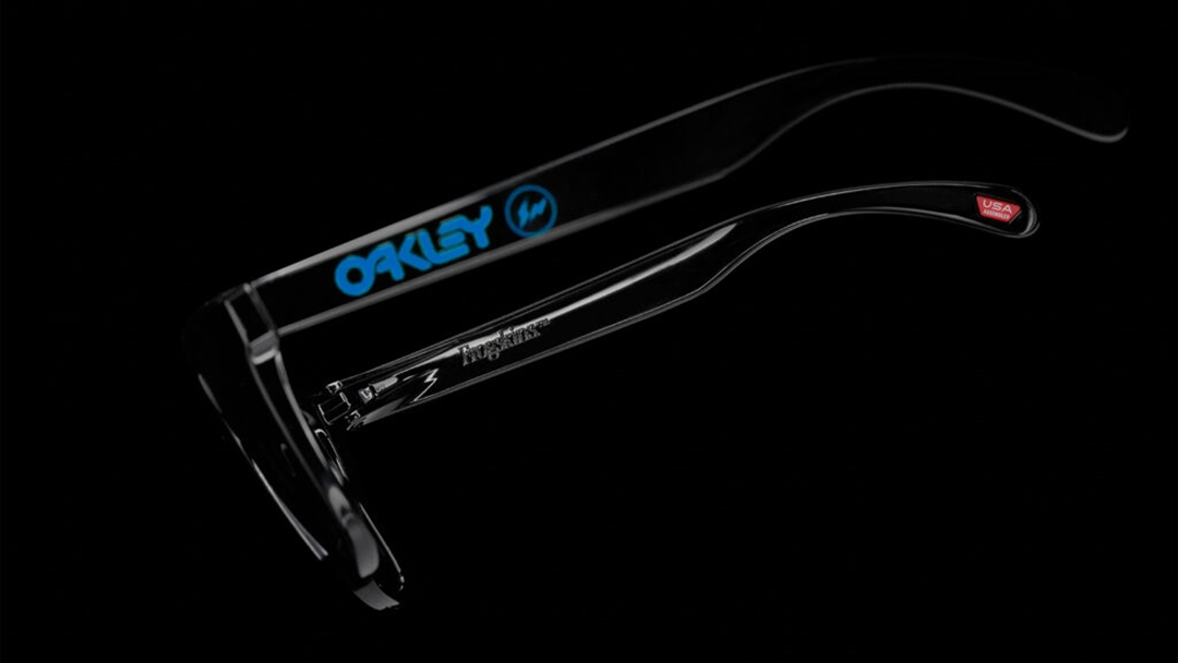 FRAGMENT × OAKLEY 新作コラボ 「Frogskins/アパレル」が1/19、「3色 Frogskins」が1/31 発売 (フラグメント オークリー “フロッグスキン” 藤原ヒロシ)