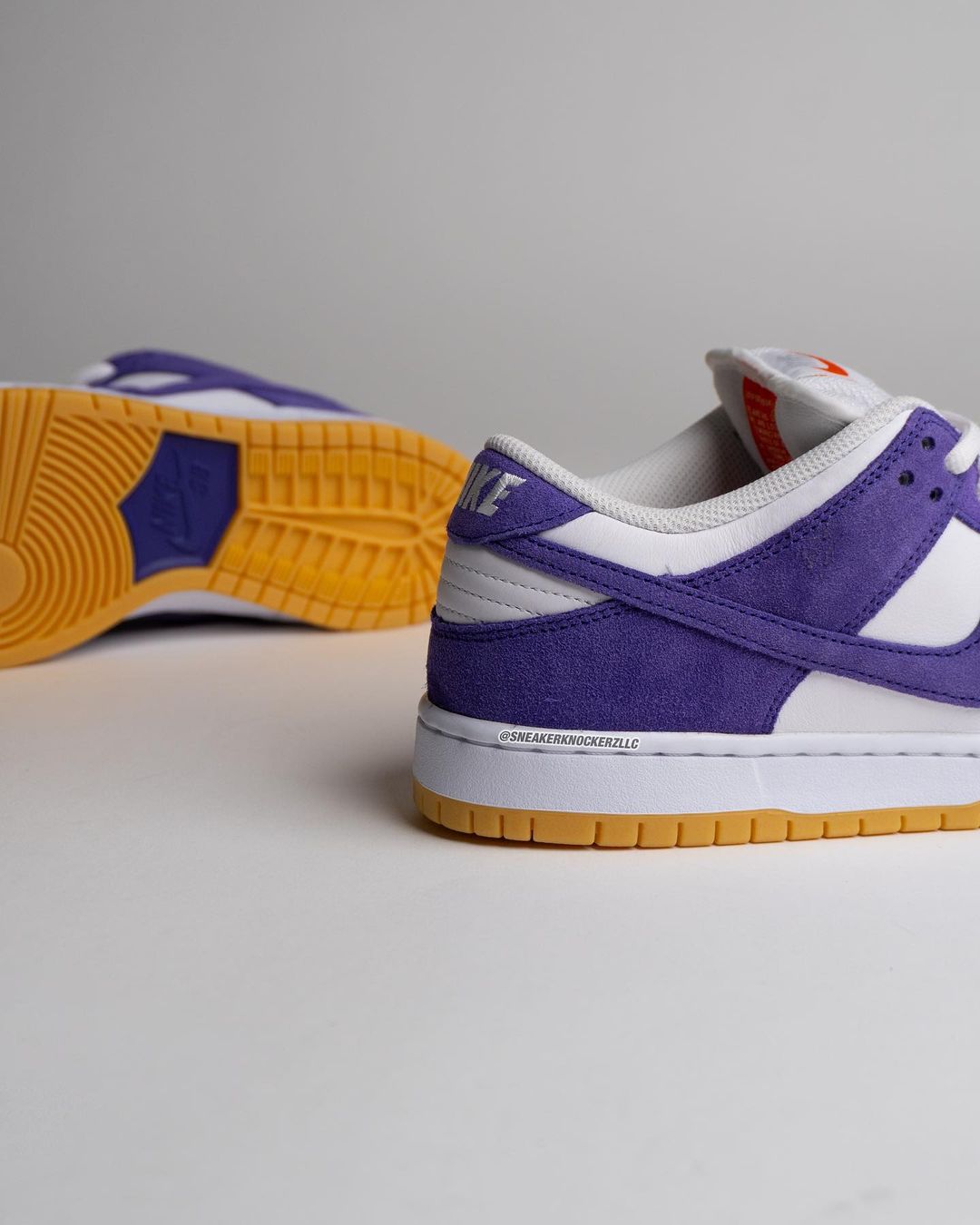 【10/25 リストック】NIKE SB “Orange Label” DUNK LOW ISO “Court Purple/Gum” (ナイキ エスビー “オレンジレーベル” ダンク ロー “コートパープル/ガム”) [DV5464-500]