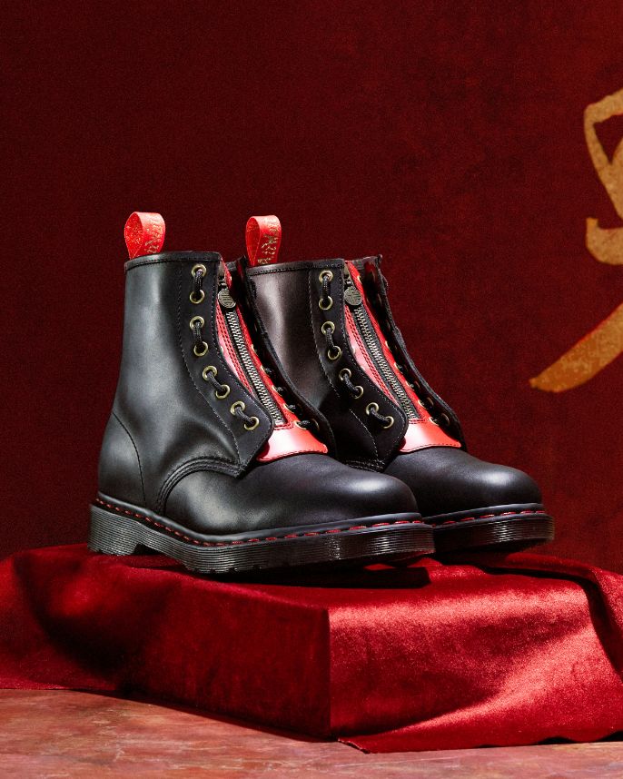 1/7 発売！Dr. Martens YEAR OF THE RABBIT (ドクターマーチン イヤー・オブ・ザ・ラビット)