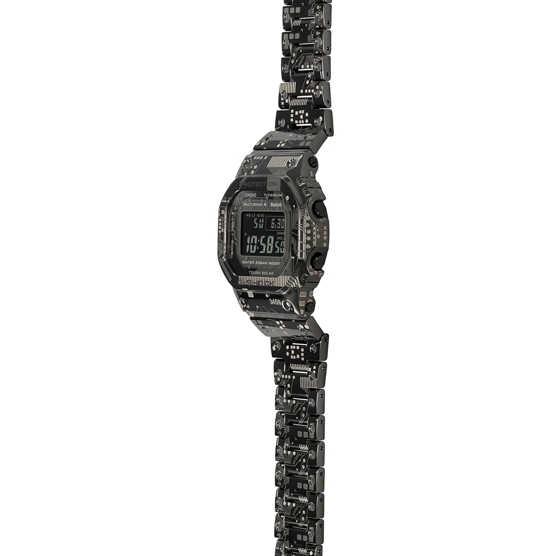 G-SHOCKから初代G-SHOCK「DW-5000C」をフルメタル化したGMW-B5000シリーズのスペシャルモデル「GMW-B5000TCC-1JR」が1/20 発売 (Gショック ジーショック)