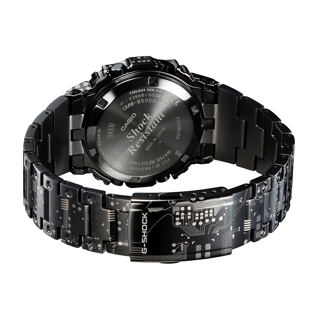 G-SHOCKから初代G-SHOCK「DW-5000C」をフルメタル化したGMW-B5000シリーズのスペシャルモデル「GMW-B5000TCC-1JR」が1/20 発売 (Gショック ジーショック)