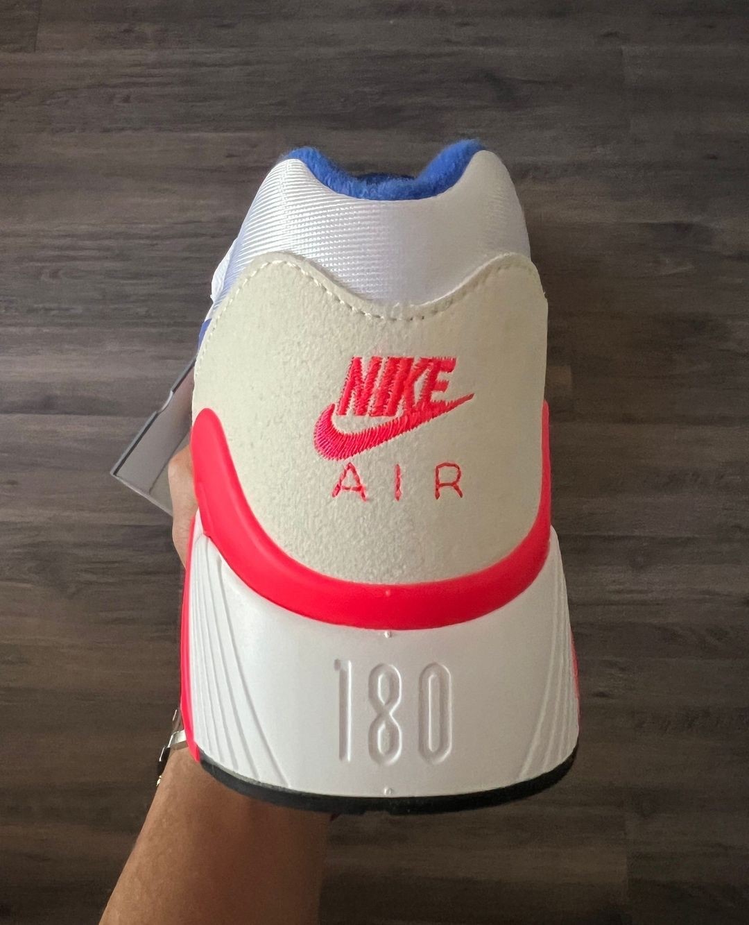 【2024年 5/24 発売】ナイキ エア マックス 180 “ホワイト/ウルトラマリン” (NIKE AIR MAX 180 “White/Ultramarine”) [FJ9259-100]