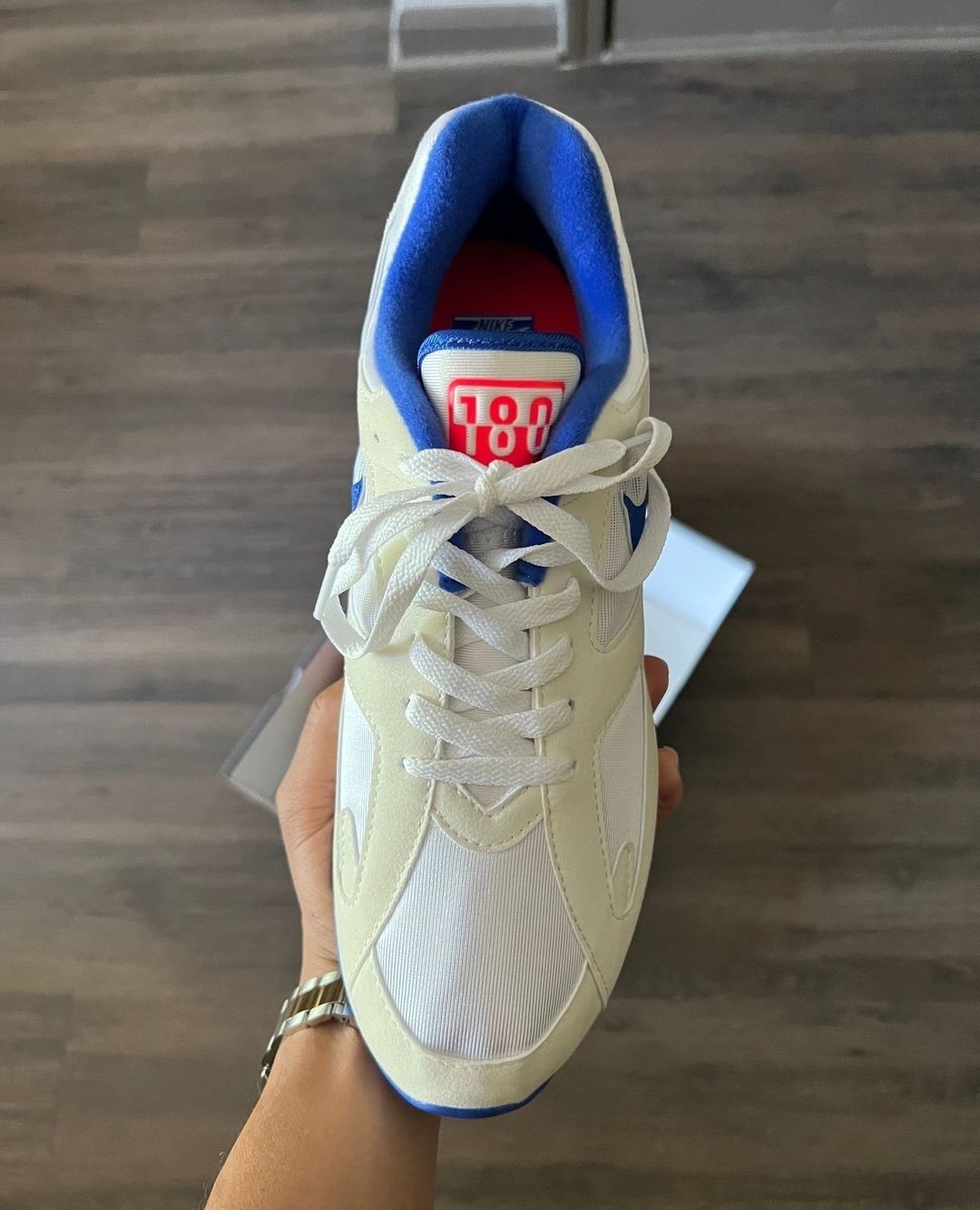 【2024年 5/24 発売】ナイキ エア マックス 180 “ホワイト/ウルトラマリン” (NIKE AIR MAX 180 “White/Ultramarine”) [FJ9259-100]