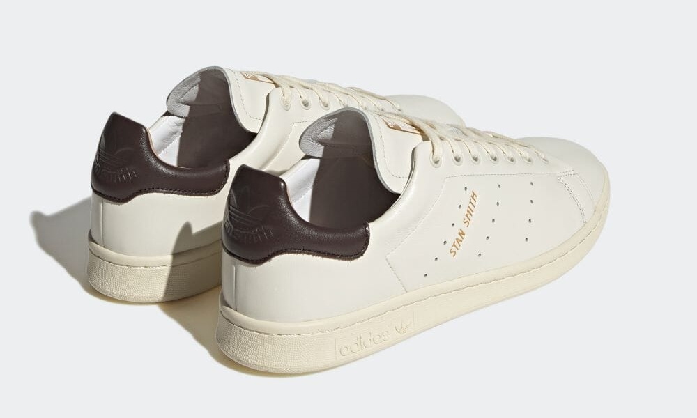 【国内 2/28 発売】ラグジュアリーなムードをまとったプレミアム・エディションのadidas Originals STAN SMITH LUX “White/Dark Brown” (アディダス オリジナルス スタンスミス ラックス “ホワイト/ダークブラウン”) [H06188]