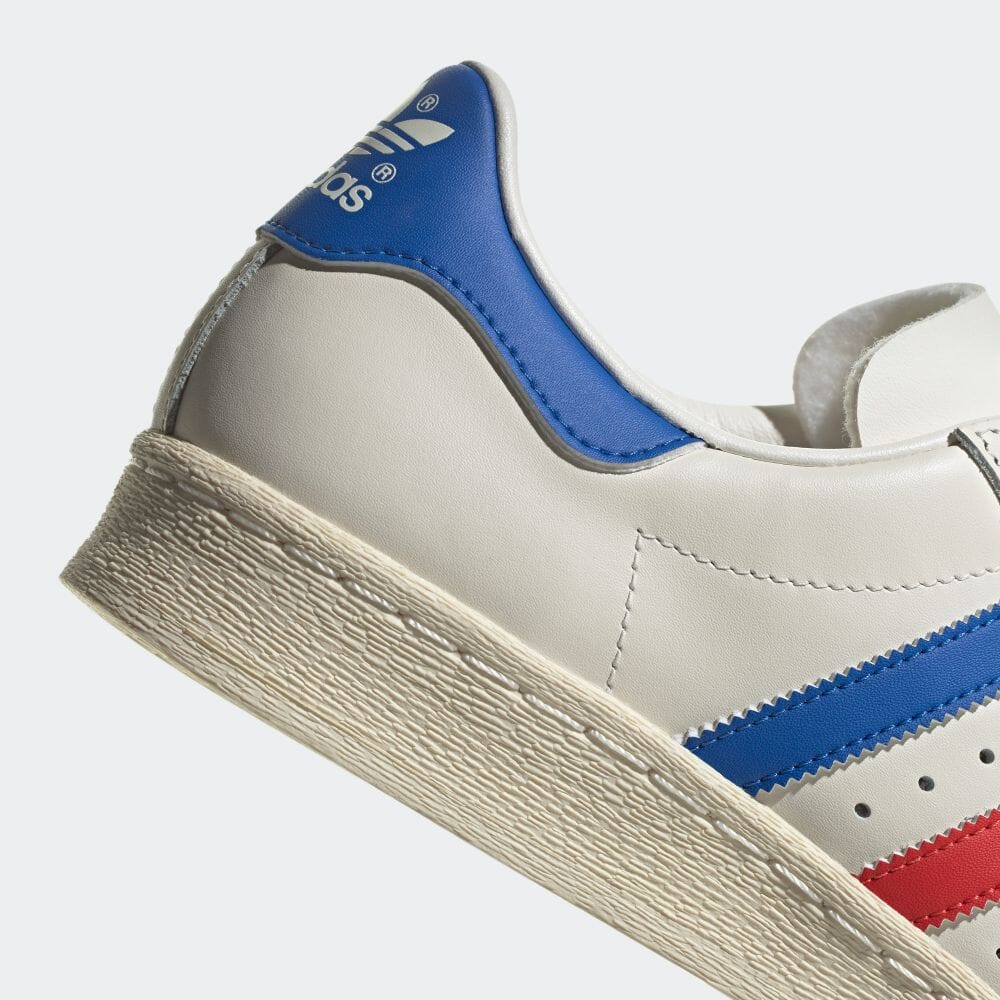 【国内 2/25 発売】アディダス オリジナルス スーパースター 82 “クラウドホワイト/ブルードーン/レッド” (adidas Originals SUPERSTAR 82 “Cloud White/Blue Dawn/Red”) [HQ8876]