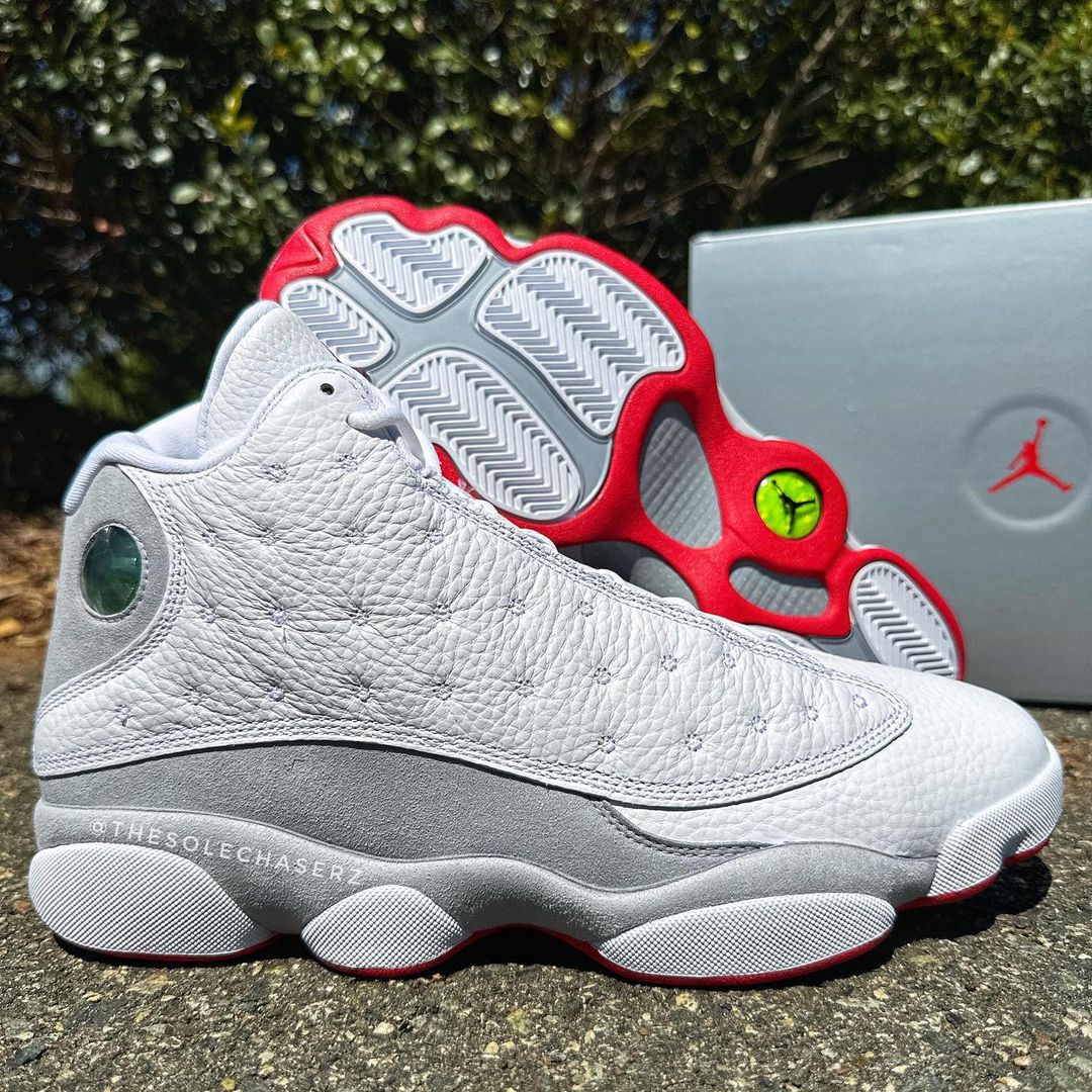 【国内 8/5 発売予定】ナイキ エア ジョーダン 13 “ホワイト/ウルフグレー” (NIKE AIR JORDAN XIII “White/Wolf Grey”) [414571-160]