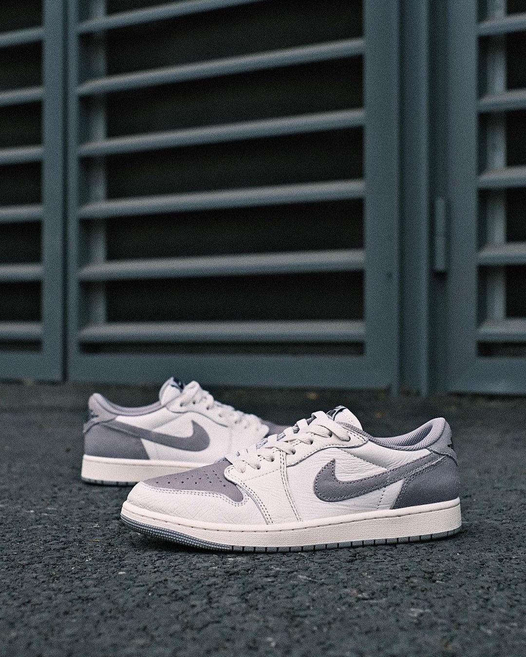 【国内 8/16 発売予定】ナイキ エア ジョーダン 1 ロー OG EX “セイル/ブラック/アトモスフィアグレー” (NIKE AIR JORDAN 1 LOW EX “Sail/Black/Atmosphere Grey”) [CZ0790-101/DZ0790-101]