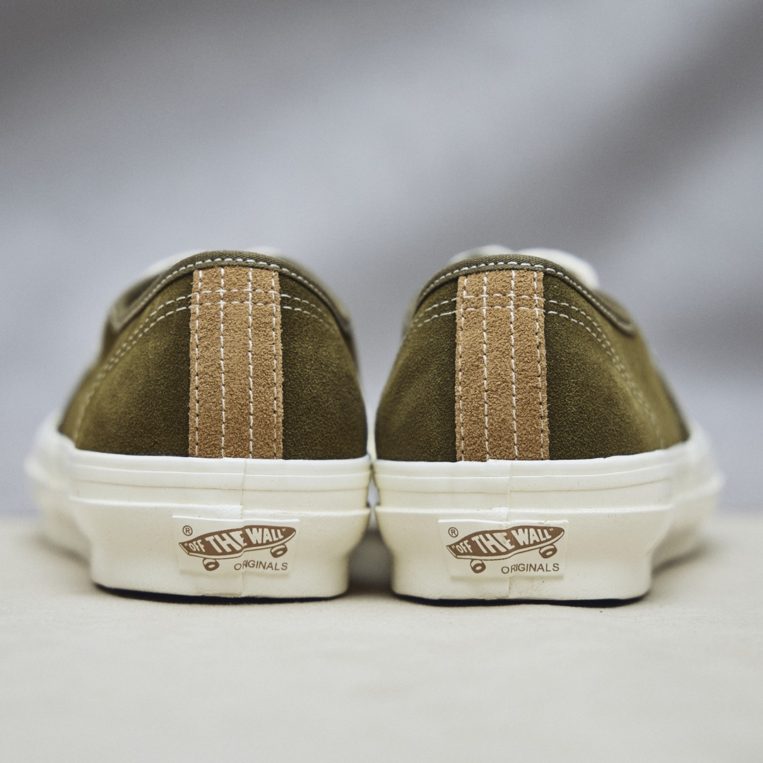 【国内 2/16 発売】VAULT BY VANS AUTHENTIC SUEDE (バンズ ヴォルト オーセンティック スエード)