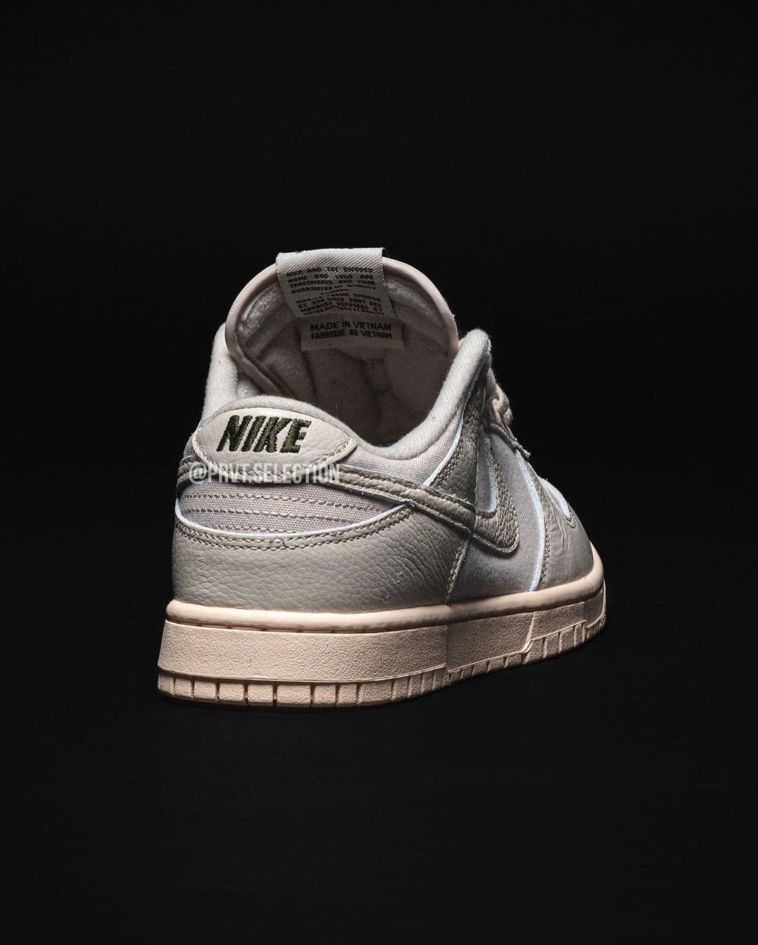 【6/15~ NIKEアプリ先行販売】ナイキ ダンク ロー レトロ プレミアム “グァバアイス” (NIKE DUNK LOW RETRO PREMIUM “Guava Ice”) [DZ2538-100]