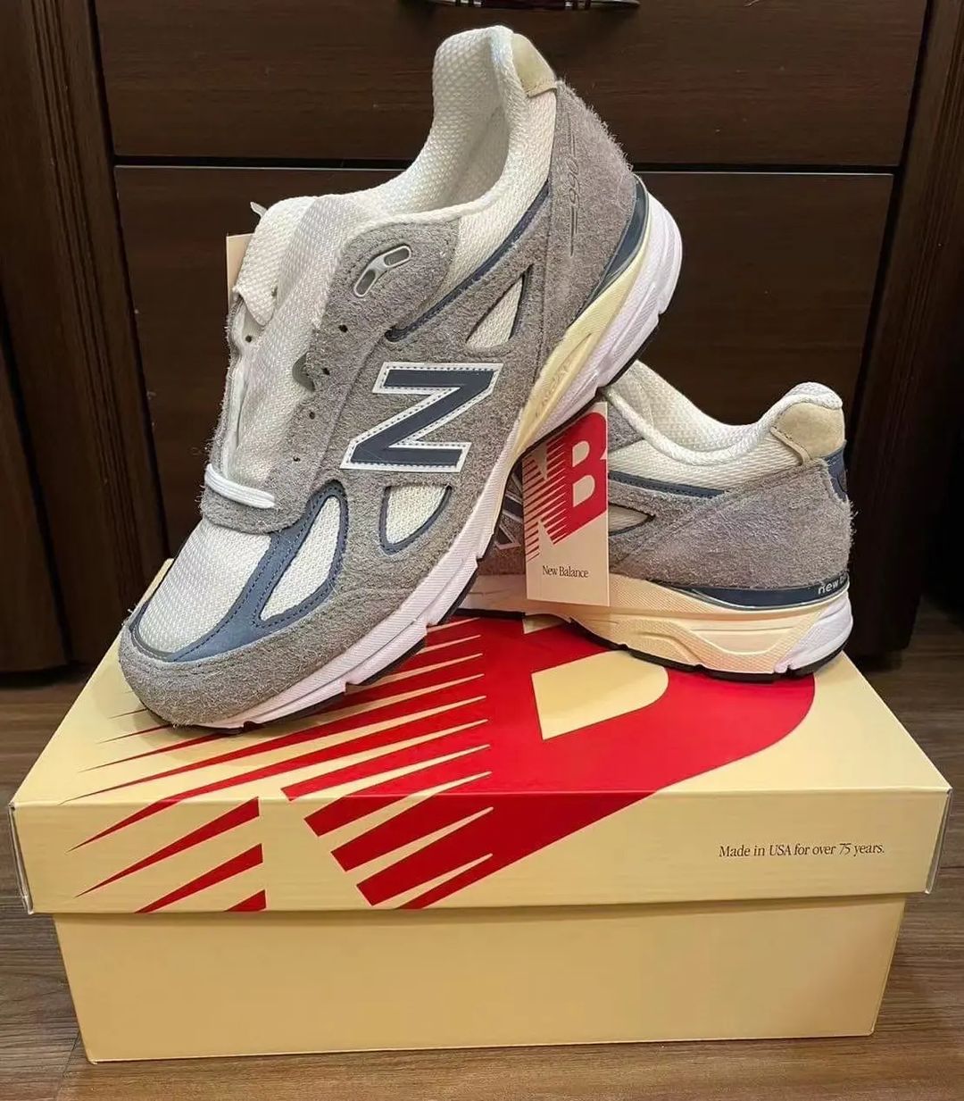 【国内 5/12 発売】New Balance U990v4 TA4 “Grey Day 2023” Made in USA (ニューバランス メイドインUSA)