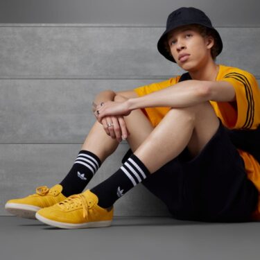 【国内 3/1 発売】アディダス オリジナルス サンバ “ボールドゴールド/アースストレータ/アルミナ” (adidas Originals SAMBA “Bold Gold/Earth Straightener/Alumina”) [GW3159]