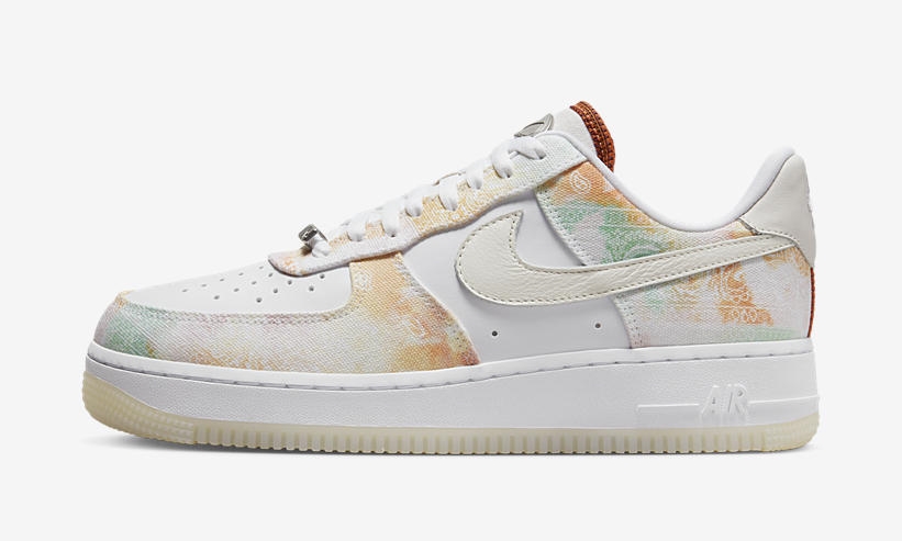 【国内 5/15 発売予定】ナイキ ウィメンズ エア フォース 1 07 ロー LX “マルチペイズリー/ホワイト” (NIKE WMNS AIR FORCE 1 07 LOW LX “Multi Paisley/White”) [FJ7739-101]