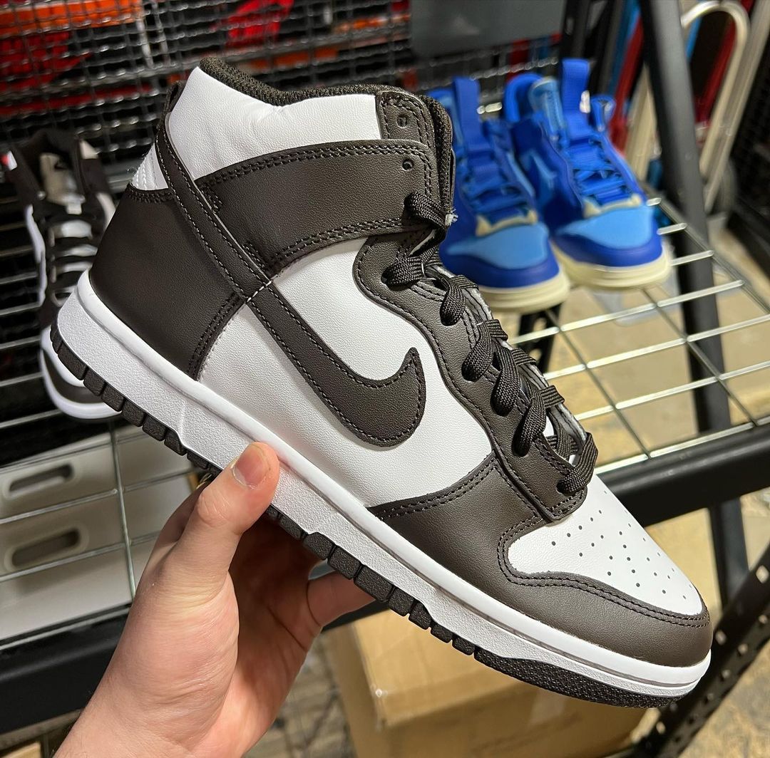 【国内 7/1 発売】ナイキ ダンク ハイ レトロ “ホワイト/ベルベットブラウン” (NIKE DUNK HIGH RETRO “White/Velvet Brown”) [DV0829-100]