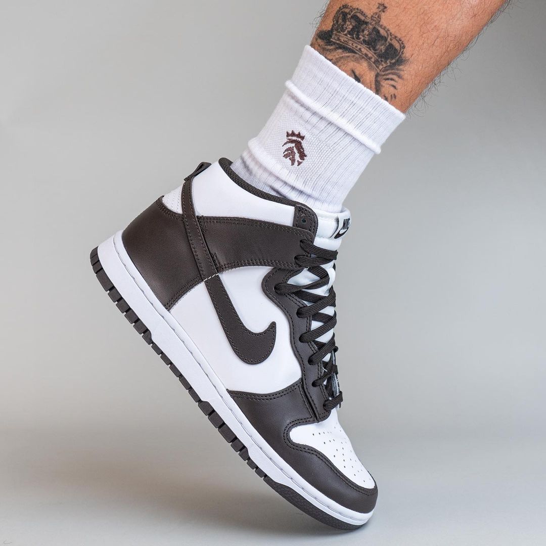 【国内 7/1 発売】ナイキ ダンク ハイ レトロ “ホワイト/ベルベットブラウン” (NIKE DUNK HIGH RETRO “White/Velvet Brown”) [DV0829-100]