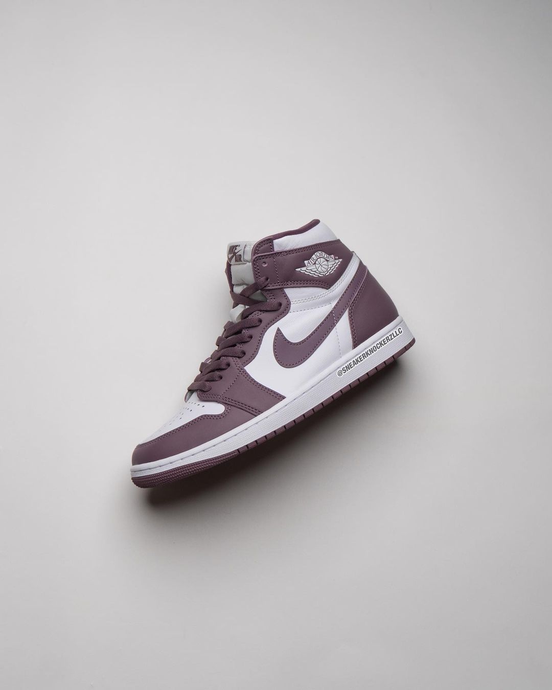 【国内 10/28 発売】ナイキ エア ジョーダン 1 ハイ OG “モーブ” (NIKE AIR JORDAN 1 HIGH OG “Sky J Mauve”) [DZ5485-105/FD1437-105]