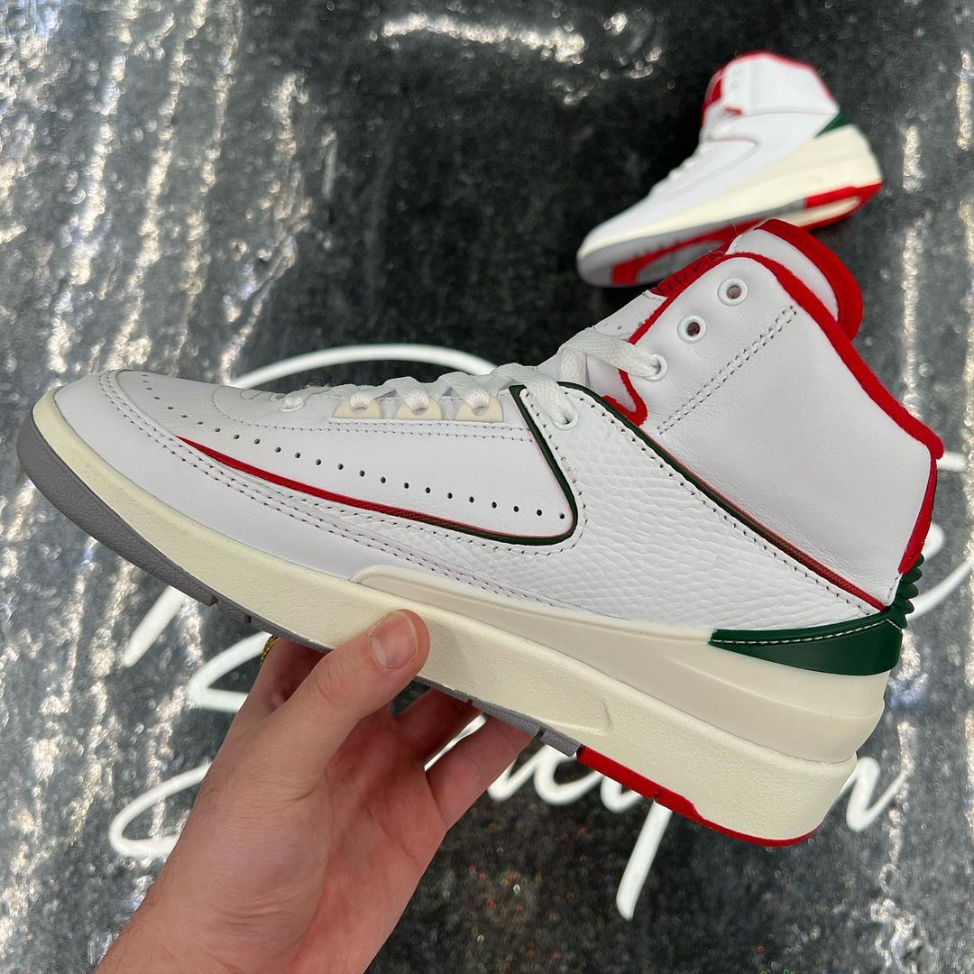 【国内 11/18 発売予定】ナイキ エア ジョーダン 2 レトロ “クリスマス” (NIKE AIR JORDAN 2 RETRO “Christmas”) [DQ8562-101/DR8884-101]