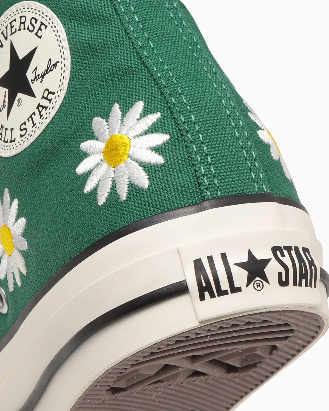 【3/3 発売】オールスターの次世代モデル「CONVERSE ALL STAR Ⓡ」にデイジーの刺繍を施した CONVERSE ALL STAR Ⓡ DAISYFLOWER HI (コンバース オールスター デイジーフラワー)