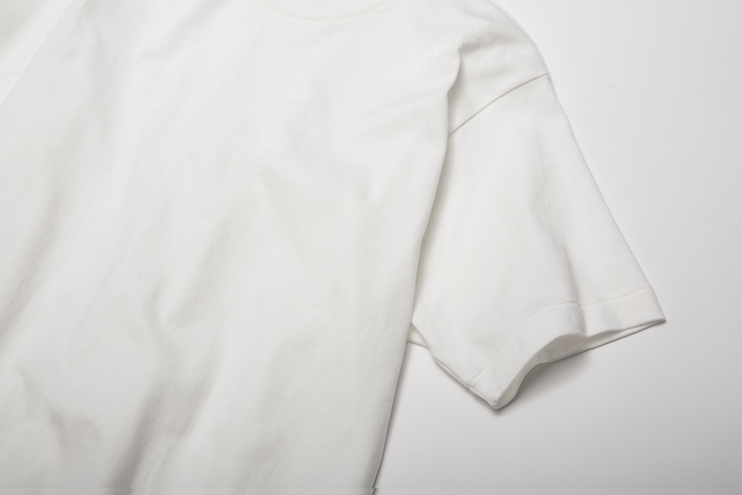 ヘインズから「最高の白T」を追求した”THE BEST OF WHITE- T”「Hanes T-SHIRTS SHIRO」が3月上旬発売 (Hanes)